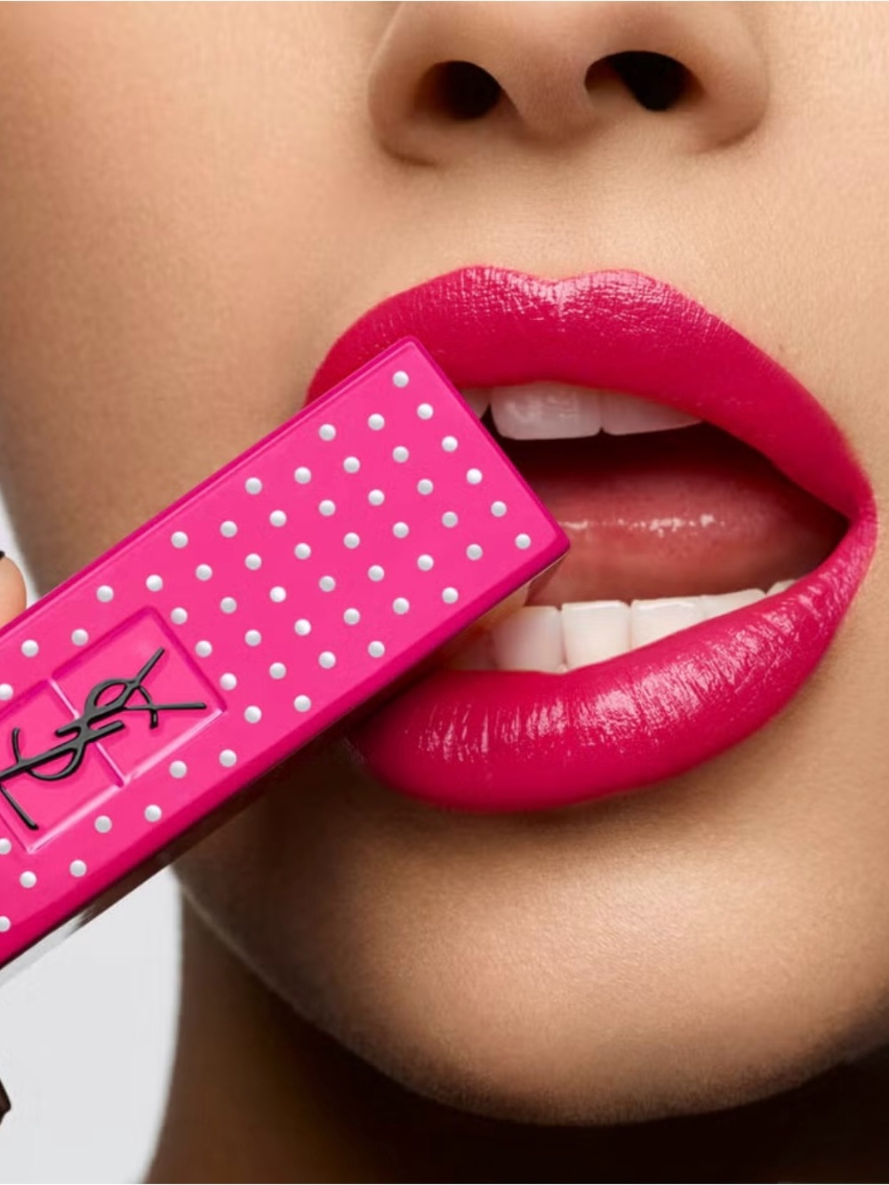 BNIB YSL LE 2019 Rouge Pur Couture Studs Lipstick 99 Fuchsia Allusion - Picture 2 of 11
